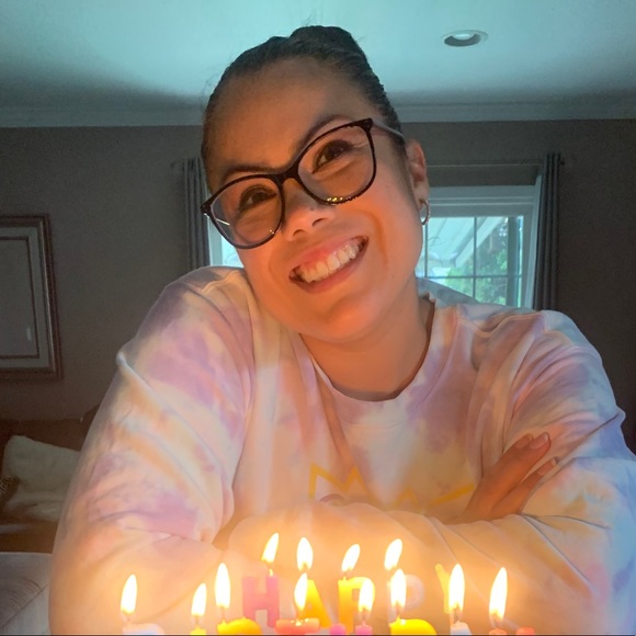 Meet your Posher, Raquel - Picture 1 of 1